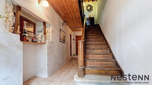 Maison ancienne renovee avec jardin secteur Cazeres