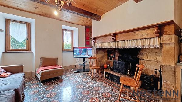 Maison ancienne renovee avec jardin secteur Cazeres