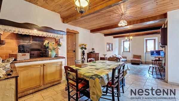 Maison ancienne renovee avec jardin secteur Cazeres