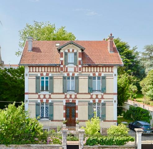 Architecture bourgeoise - 1920 - Centre ville - Dax