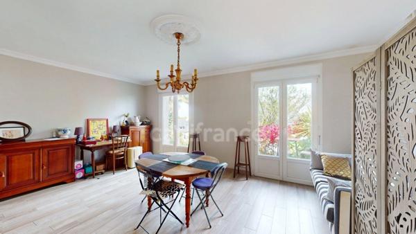 Maison spacieuse 4 chambres dont une au rez-de-chaussée, sous sol et garage aux portes de Tréboul-Douarnenez(29)