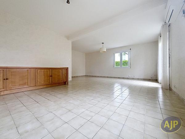 Maison à louer Lucon : 4 pièces, 91m² avec 3 chambre(s) à 950€ - AJP Immobilier La Roche-sur-Yon