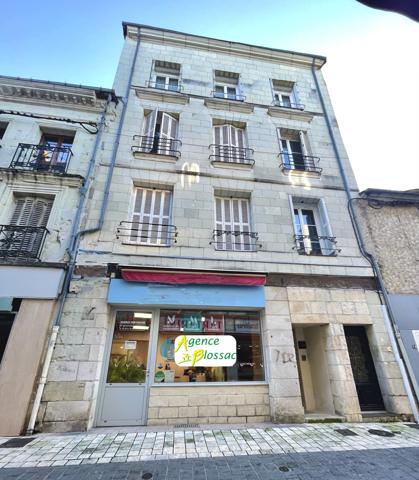 IMMEUBLE DE RAPPORT 5 APPARTEMENTS et un LOCAL COMMERCIAL
