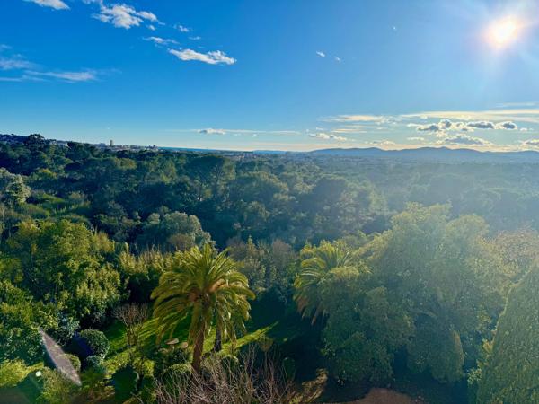 Fréjus/Saint-Raphaël quartier Valescure-splendide appartement bourgeois de 120m2