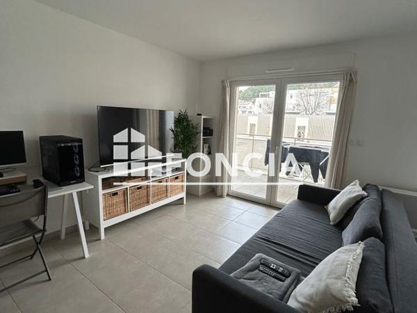 Location Studio 39.82 m² - 1 MAIL DE LA BASTIDE Meyreuil 13590