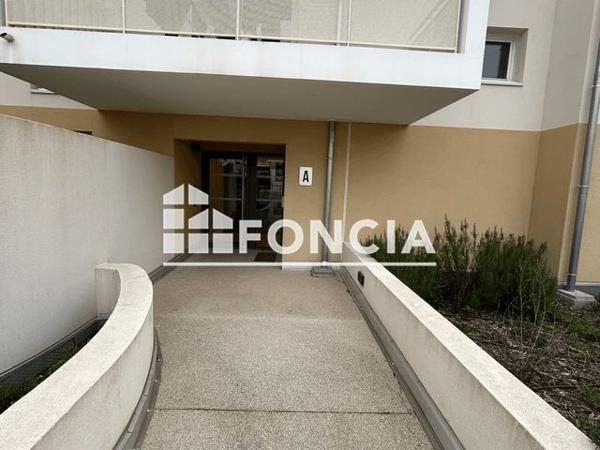 Location Studio 39.82 m² - 1 MAIL DE LA BASTIDE Meyreuil 13590