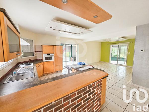 Maison à vendre 5 pièces 130 m² Saint-Méen-le-Grand