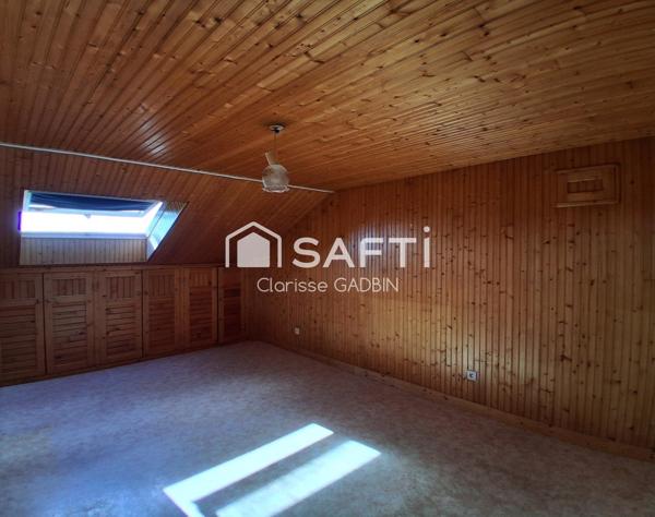 Maison en Campagne avec 4 chambres et un hangar