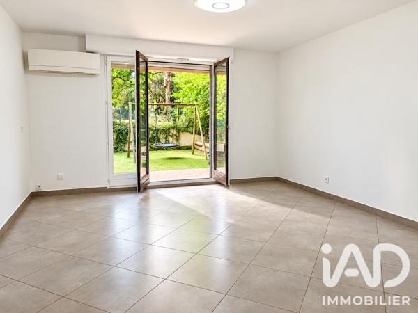 Appartement à vendre 3 pièces 77 m² Aubervilliers