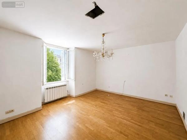 Achat - Maison Saint-Christophe-sur-le-Nais 37370 5 pièces 172 m 2 800 m 2