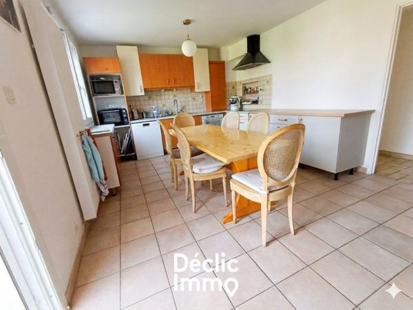 Vente maison de ville La roche sur yon, 155m² 7 pièces 299 000€ avec garage