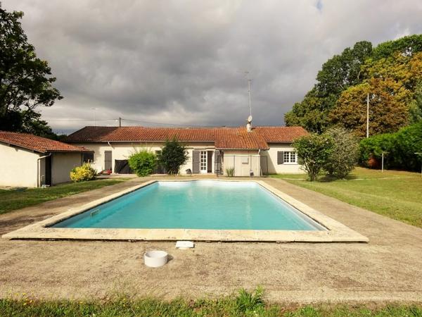 Maison, Mont De Marsan, à Louer, 4 chambres, garage, piscine