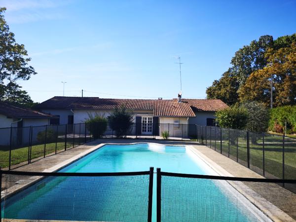 Maison, Mont De Marsan, à Louer, 4 chambres, garage, piscine