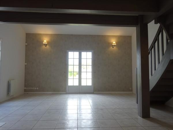 Maison, Mont De Marsan, à Louer, 4 chambres, garage, piscine