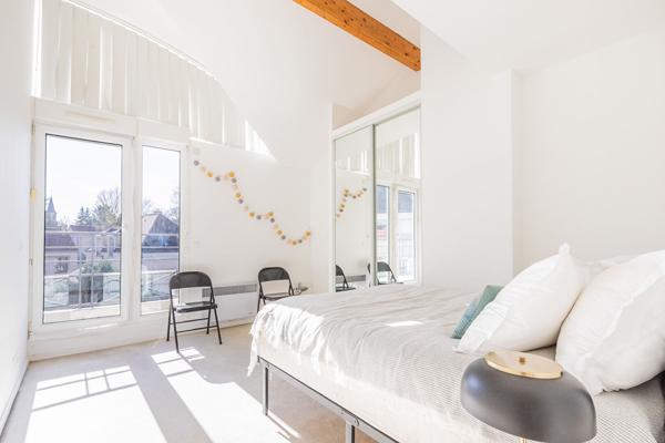 TRIPLEX,  174m², DPE D,  JARDIN , GARAGE,  CENTRE VILLE, SOUS-SOL.