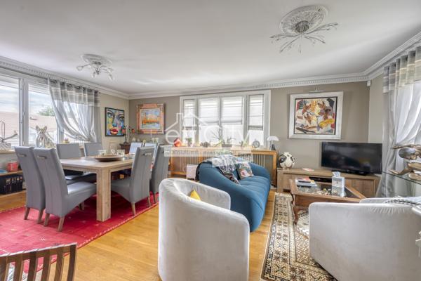 Appartement
         4 pièces
        - 95 m² 263 000 € *