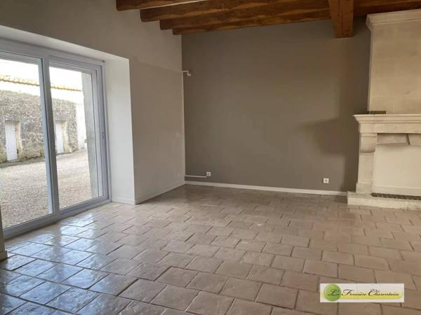 Maison charentaise à Champniers