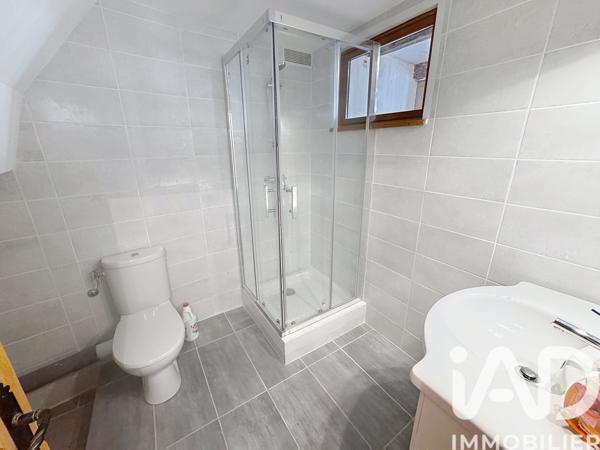 Appartement à vendre 3 pièces 52 m² Saint-Sauveur-sur-Tinée