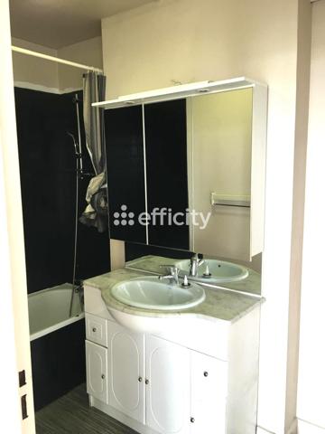 Appartement
         2 pièces
        - 50 m² Exclusivité 269 000 € *