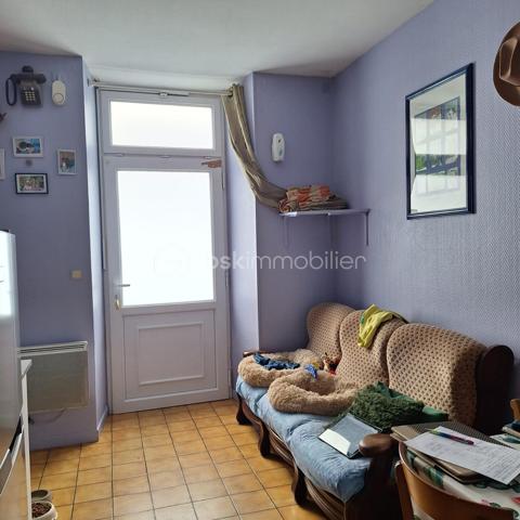 Immeuble mixte de 87 m²