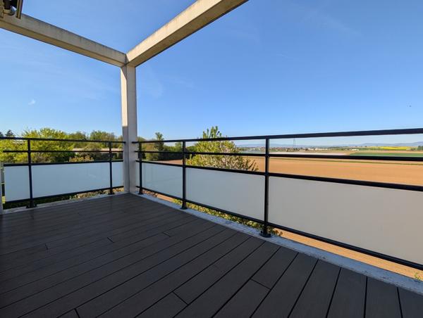 Appartement 4 pièces - 85m² - Balcon/Parking 290 000 € H.A.I.*