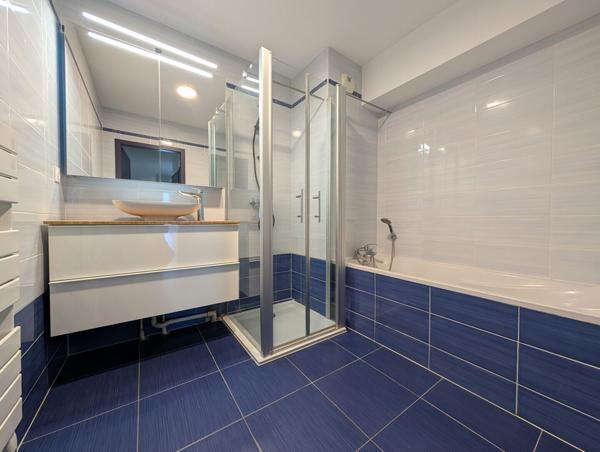 Appartement 4 pièces - 85m² - Balcon/Parking 290 000 € H.A.I.*