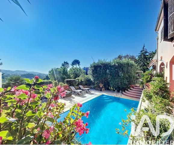 Maison à vendre 7 pièces 232 m² Mougins