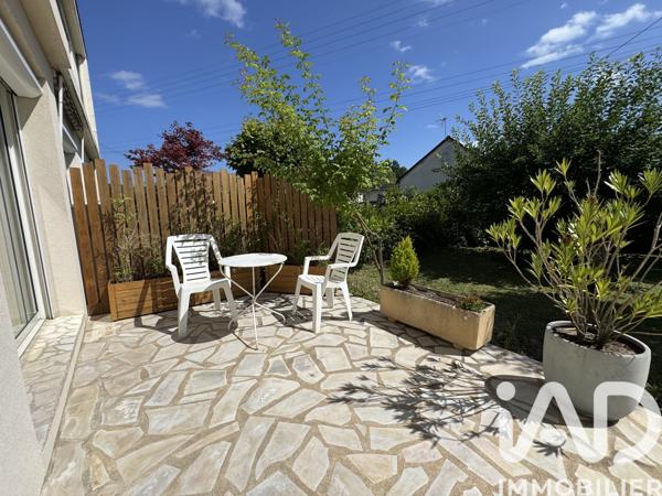 Maison à vendre 6 pièces 96 m² Saint-Cyr-sur-Loire