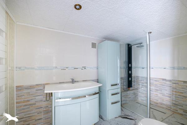 Maison à vendre 220 920 € Brignais 3 p 64 m² DPE D