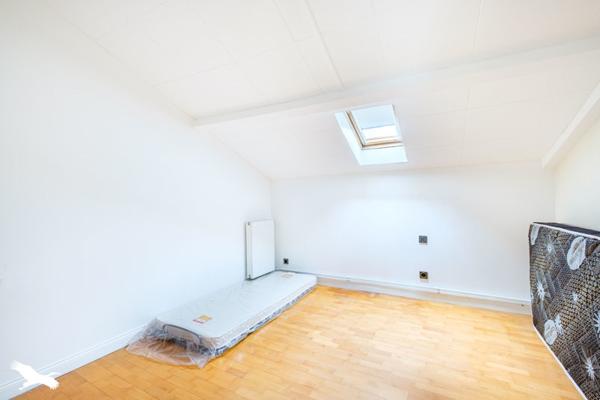 Maison à vendre 220 920 € Brignais 3 p 64 m² DPE D