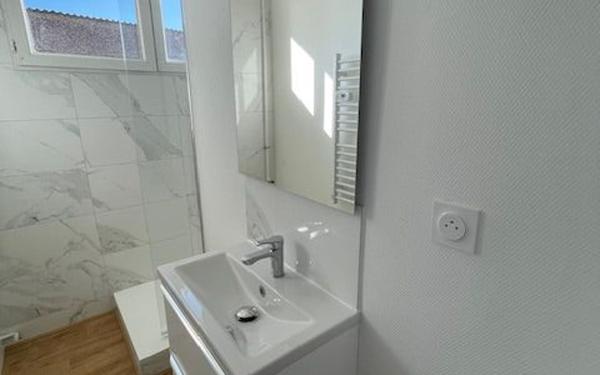 Appartement à louer    4 pièces •  Toulouse