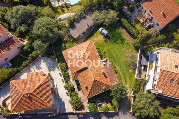 MAISON À VENDRE DE 5 PIÈCES DE 160,00 M²