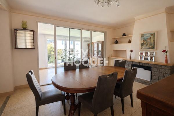 MAISON À VENDRE DE 5 PIÈCES DE 160,00 M²