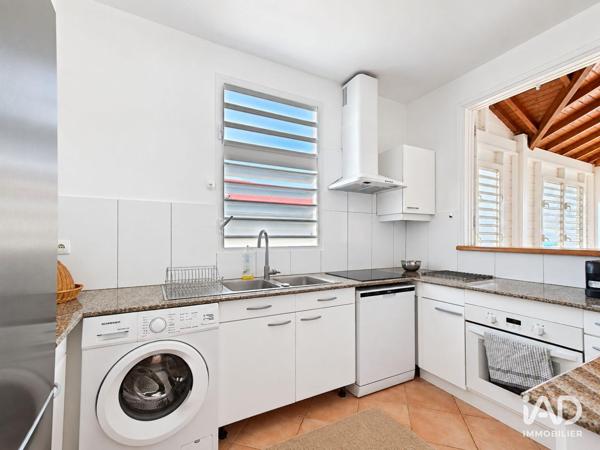 Location maison 4 pièces 130 m² Saint-François