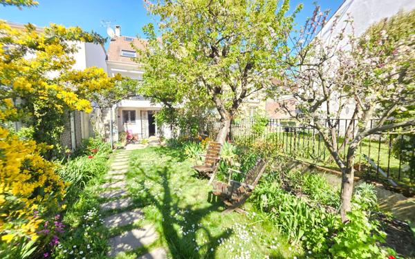 Maison à vendre    5 pièces • 111 m2 Sartrouville