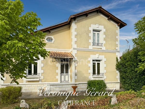 Maison type Arcachonnaise de 143 M2, 3 voir 4 chambres, terrain entièrement clos
