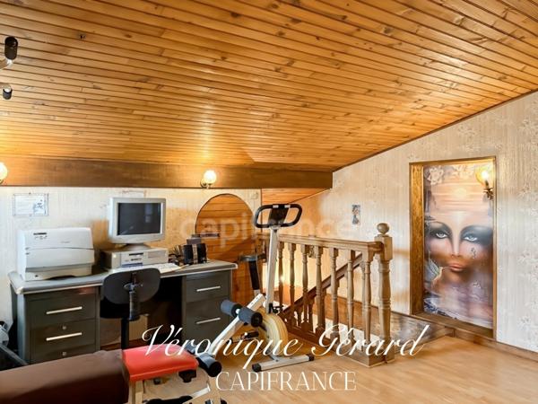 Maison type Arcachonnaise de 143 M2, 3 voir 4 chambres, terrain entièrement clos