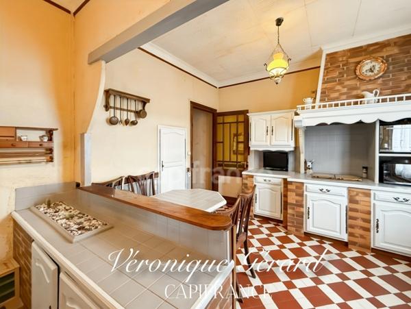 Maison type Arcachonnaise de 143 M2, 3 voir 4 chambres, terrain entièrement clos