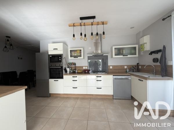 Maison à vendre 5 pièces 111 m² Coulonges-Thouarsais