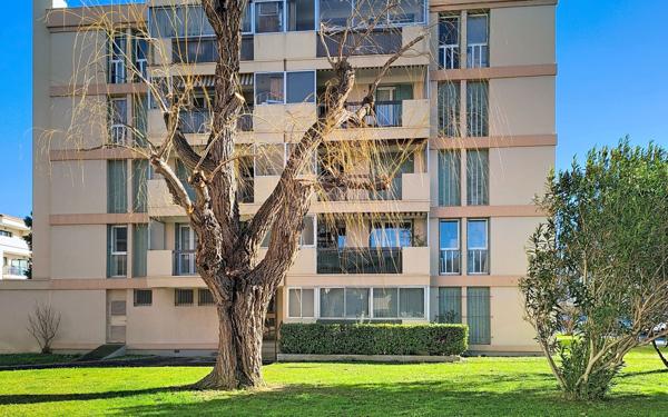 Appartement à vendre    3 pièces • 65 m2 Avignon