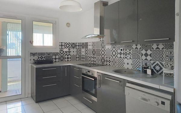 Appartement à vendre    3 pièces • 65 m2 Avignon