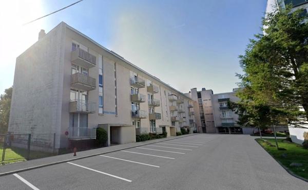 APPARTEMENT T5 RÉNOVÉ AVEC BALCON, GARAGE & CAVE