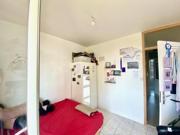 APPARTEMENT T5 RÉNOVÉ AVEC BALCON, GARAGE & CAVE