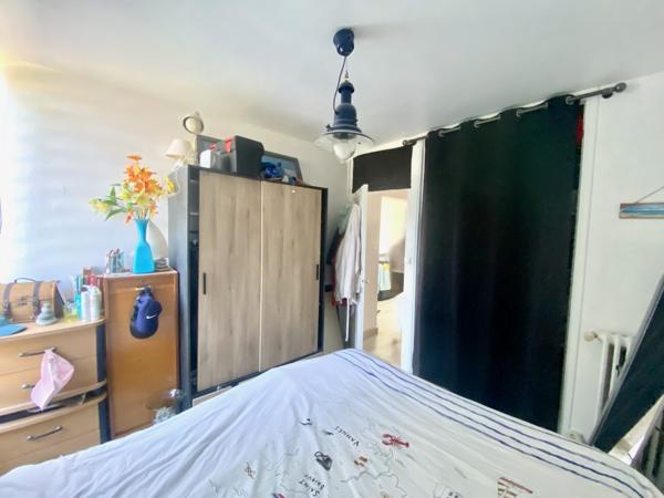 APPARTEMENT T5 RÉNOVÉ AVEC BALCON, GARAGE & CAVE