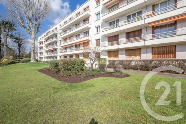 Appartement F4 à vendre  4 pièces - 80,15 m2 ST MAUR DES FOSSES - 94