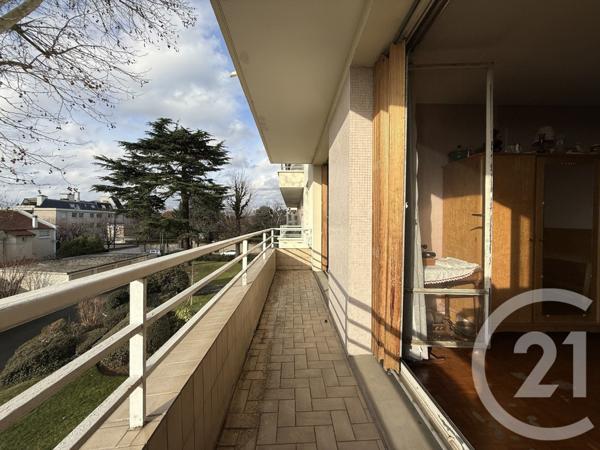 Appartement F4 à vendre  4 pièces - 80,15 m2 ST MAUR DES FOSSES - 94