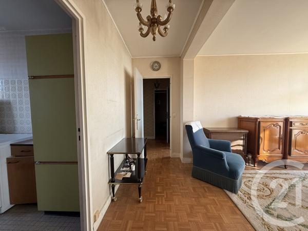 Appartement F4 à vendre  4 pièces - 80,15 m2 ST MAUR DES FOSSES - 94