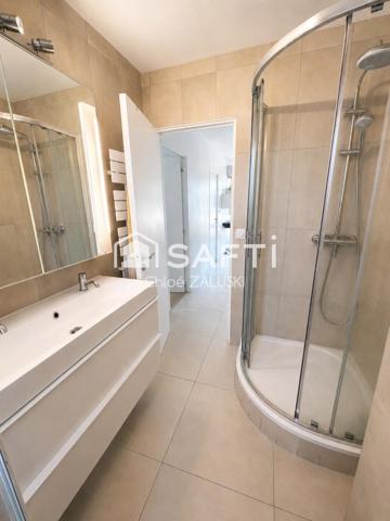FRÉJUS – T4 entièrement rénové avec balcon et cave