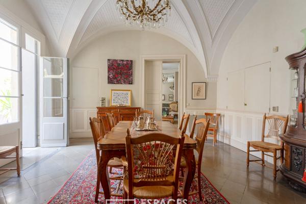 Grande demeure familiale aux portes de la Camargue