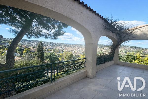 Maison à vendre 8 pièces 205 m² Vallauris